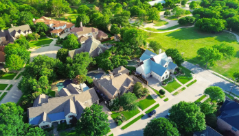 What to Know About Traffic and Daily Convenience When Exploring New Homes for Sale